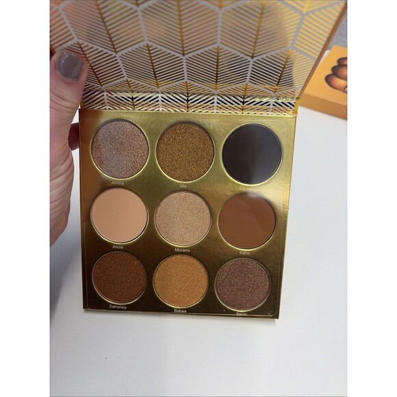 Juvia's Place The Warrior Eyeshadow Palette Authentic NIB - Picture 3 of 4